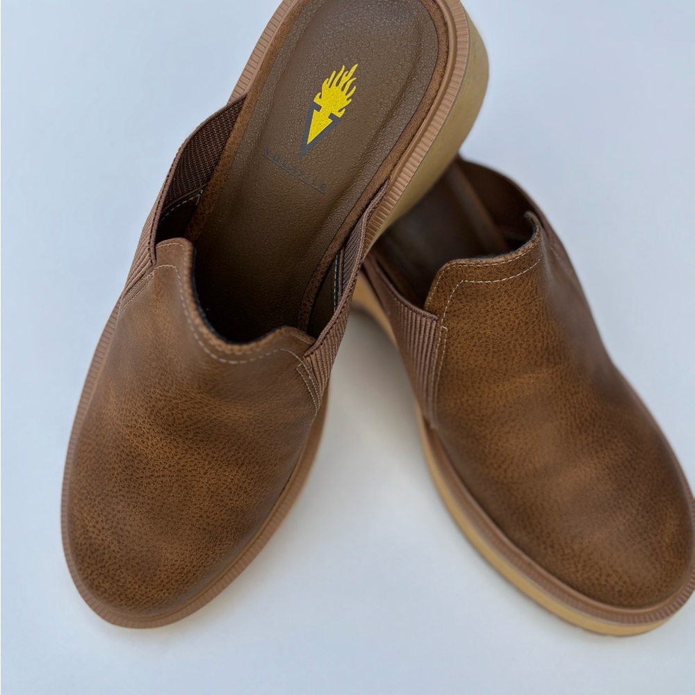 Volatile’s Monet Mule in Cognac (nwot)